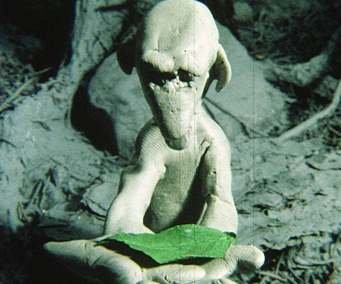 Film still of the stop motion film THE LAST LEAF by Thomas Stellmach
